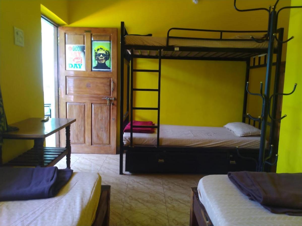 Baba Hostel By La Voglia Chapora Exterior photo